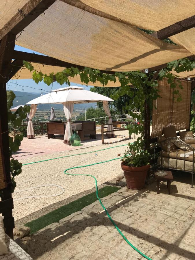 B&B Le Grette Gioia Dei Marsi Exterior photo